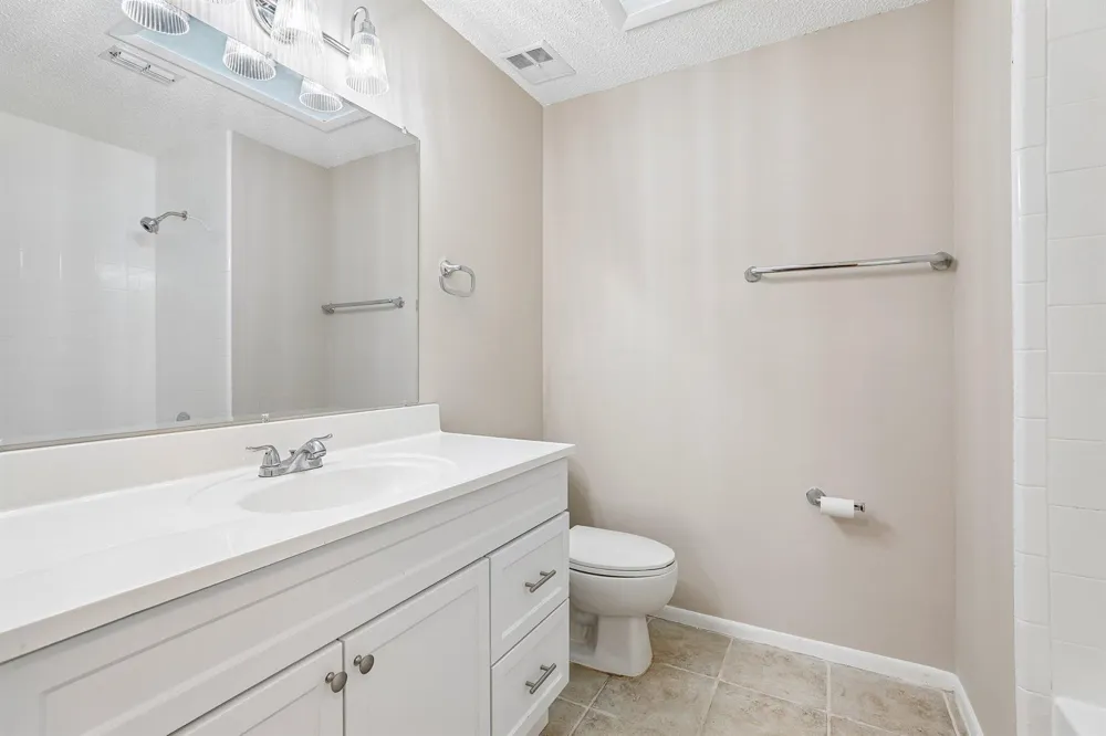 126 Garden Cove Court Orlando, FL 32835