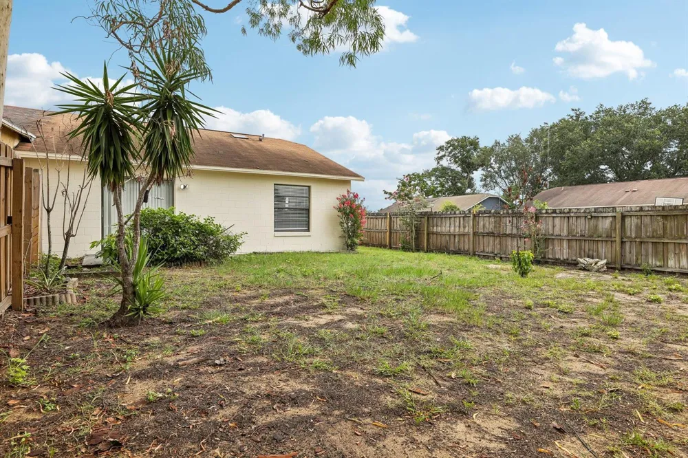 126 Garden Cove Court Orlando, FL 32835