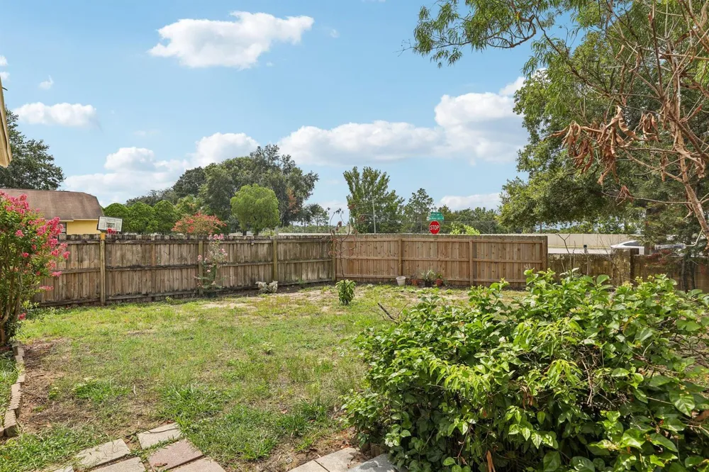 126 Garden Cove Court Orlando, FL 32835