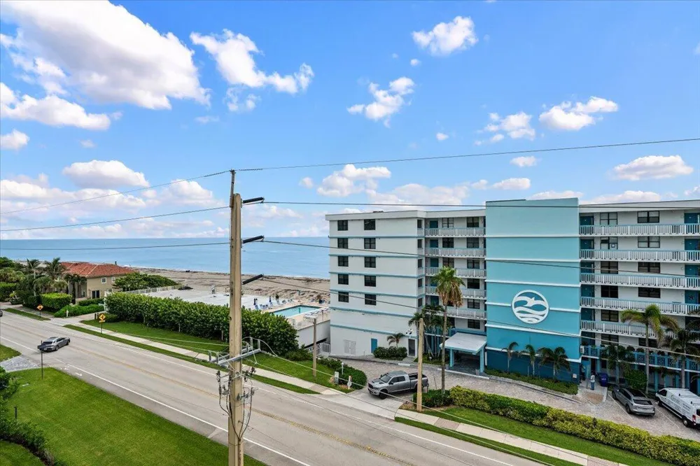 911 Ocean Drive #601 Juno Beach, FL 33408
