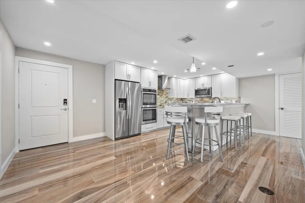 911 Ocean Drive #601 Juno Beach, FL 33408