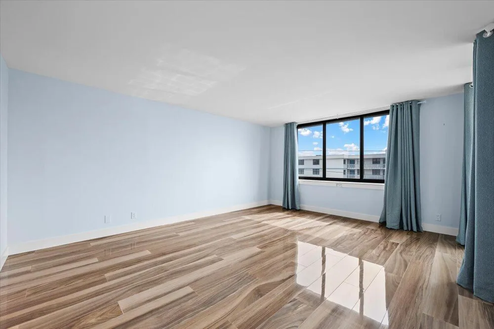 911 Ocean Drive #601 Juno Beach, FL 33408