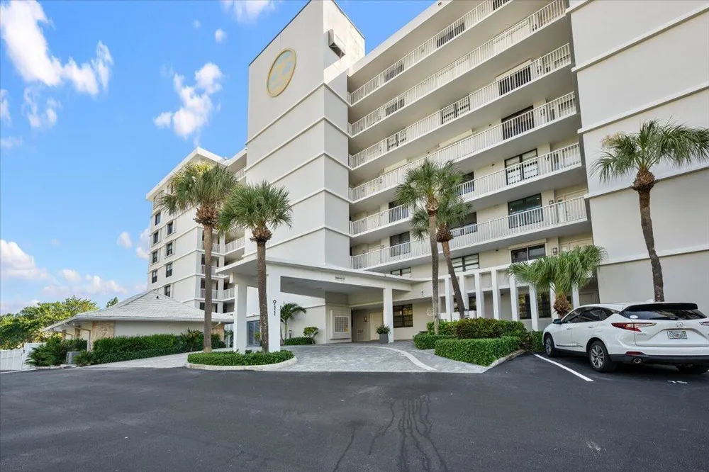 911 Ocean Drive #601 Juno Beach, FL 33408
