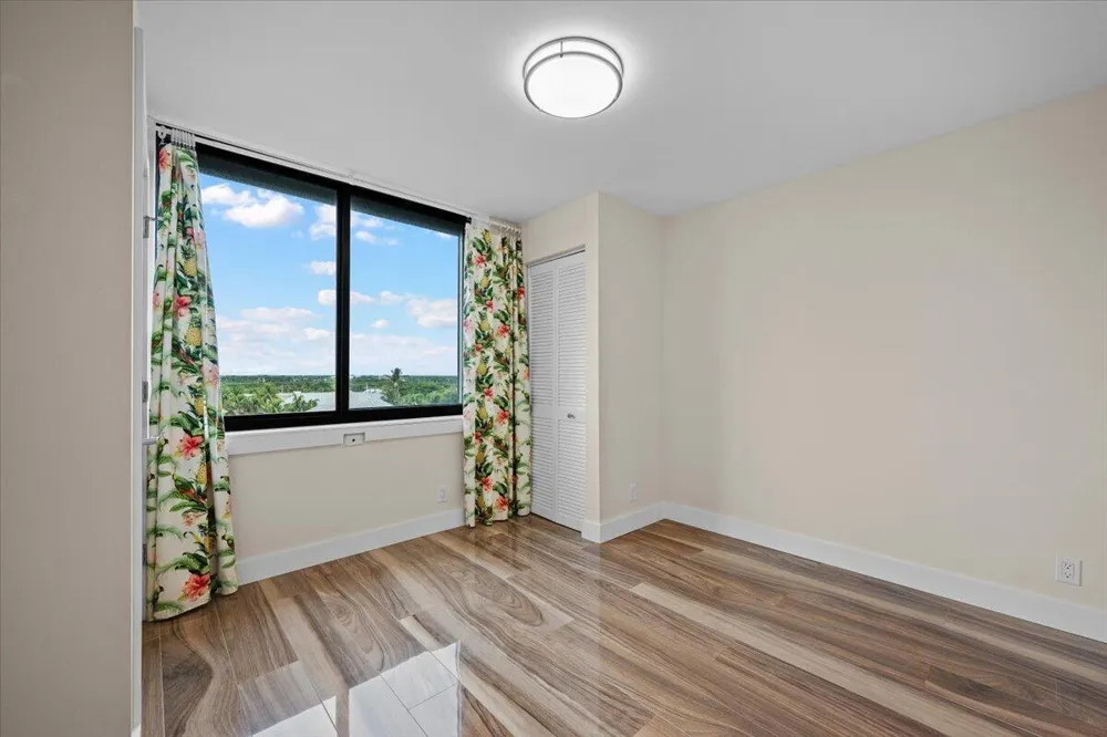 911 Ocean Drive #601 Juno Beach, FL 33408