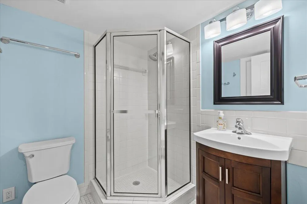911 Ocean Drive #601 Juno Beach, FL 33408