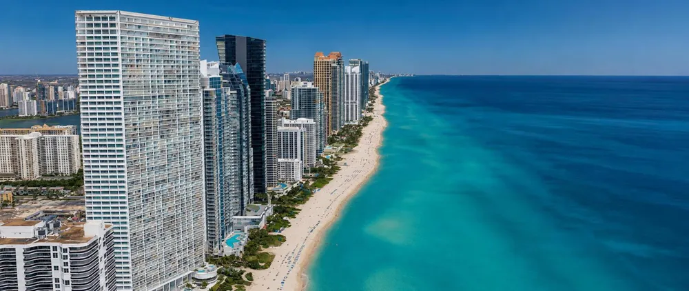16901 Collins Avenue #3002 Sunny Isles Beach, FL 33160