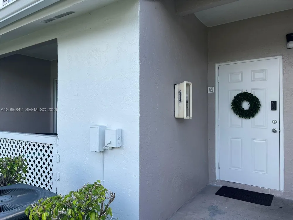 17515 NW 67th Ct #N-22 Hialeah, FL 33015