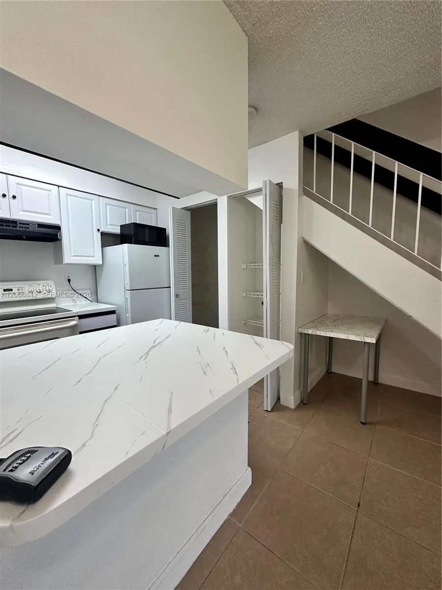 17515 NW 67th Ct #N-22 Hialeah, FL 33015