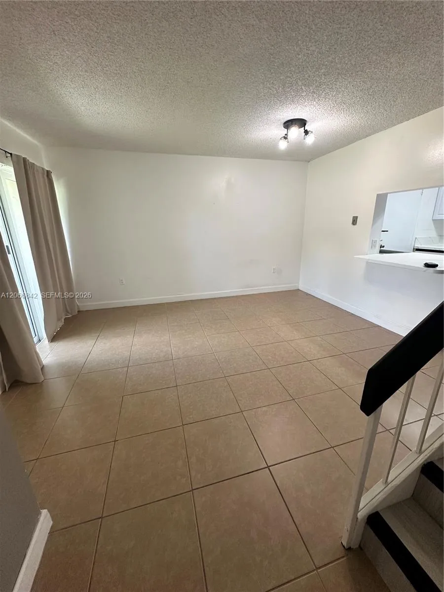 17515 NW 67th Ct #N-22 Hialeah, FL 33015