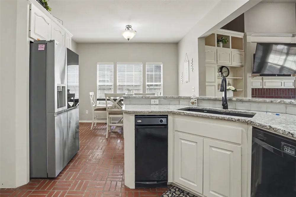 9930 S 100th East Place E Tulsa, OK 74133