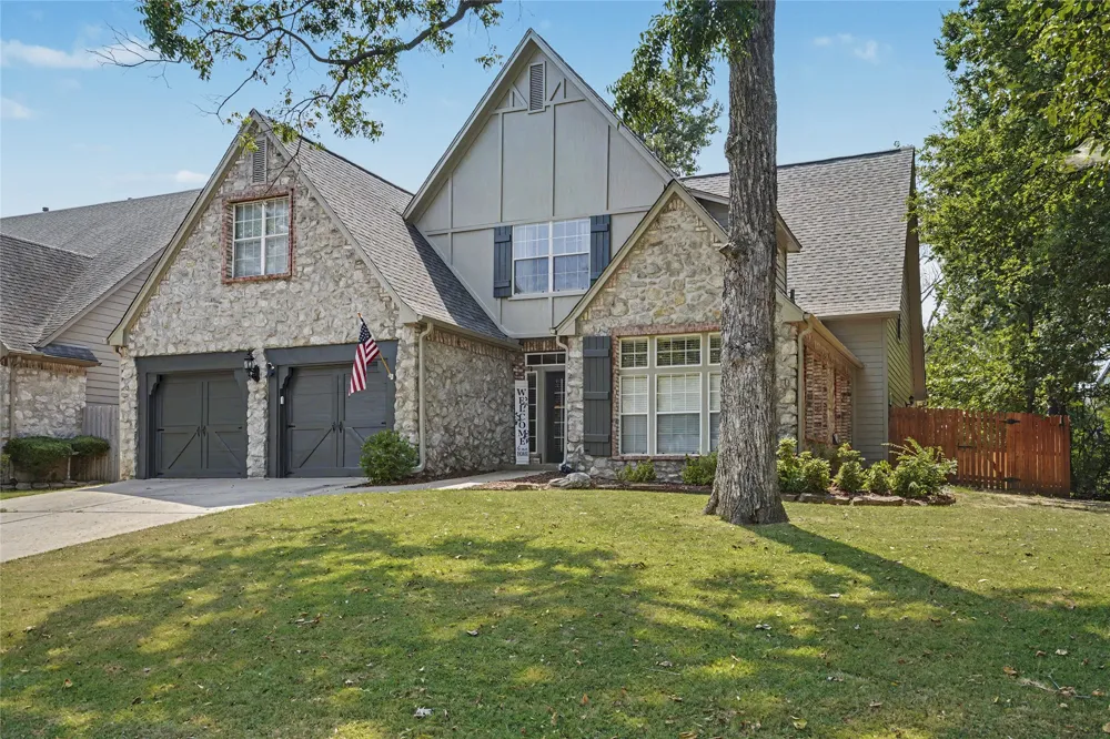 9930 S 100th East Place E Tulsa, OK 74133