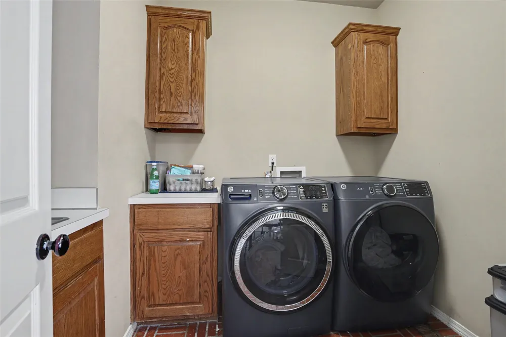 9930 S 100th East Place E Tulsa, OK 74133