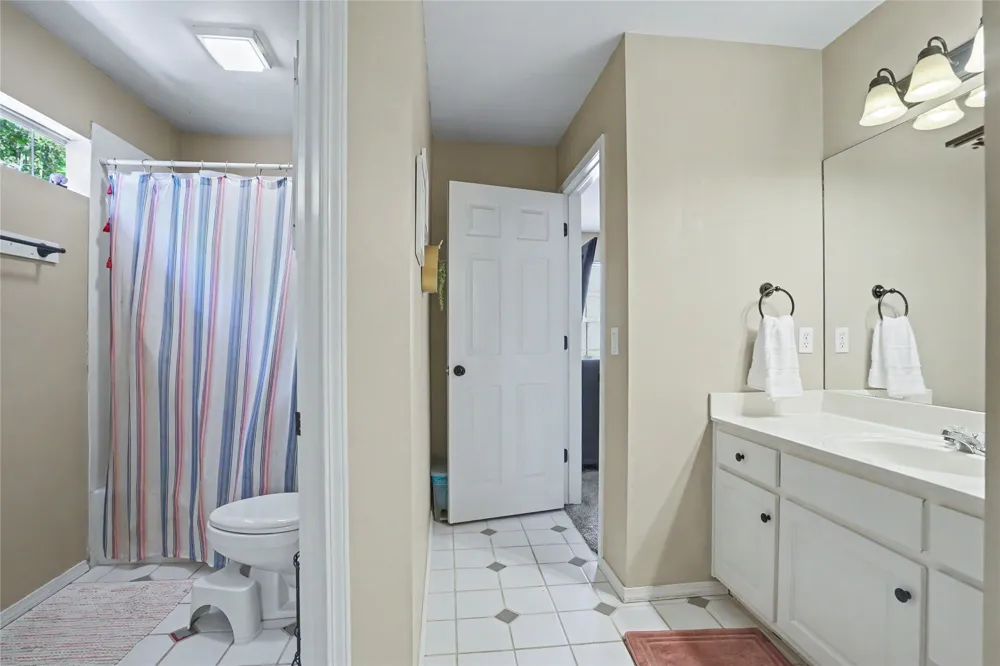 9930 S 100th East Place E Tulsa, OK 74133