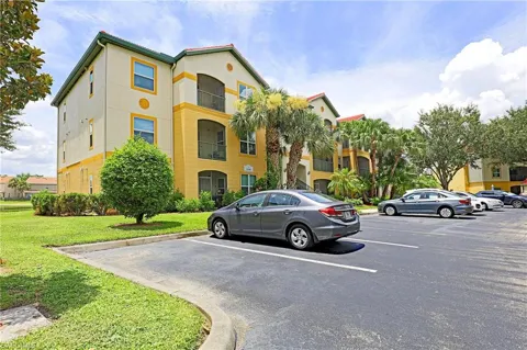 11540 Villa Grand #1207