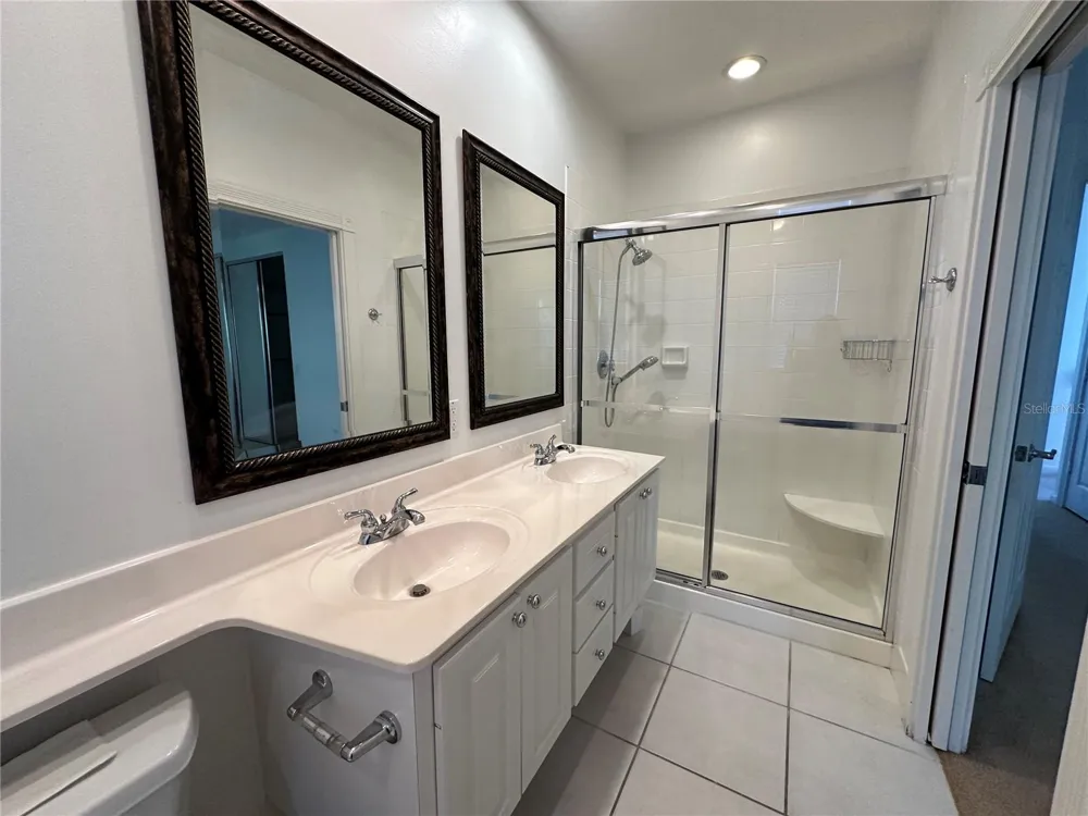 7776 ANDORA DRIVE Sarasota, FL 34238