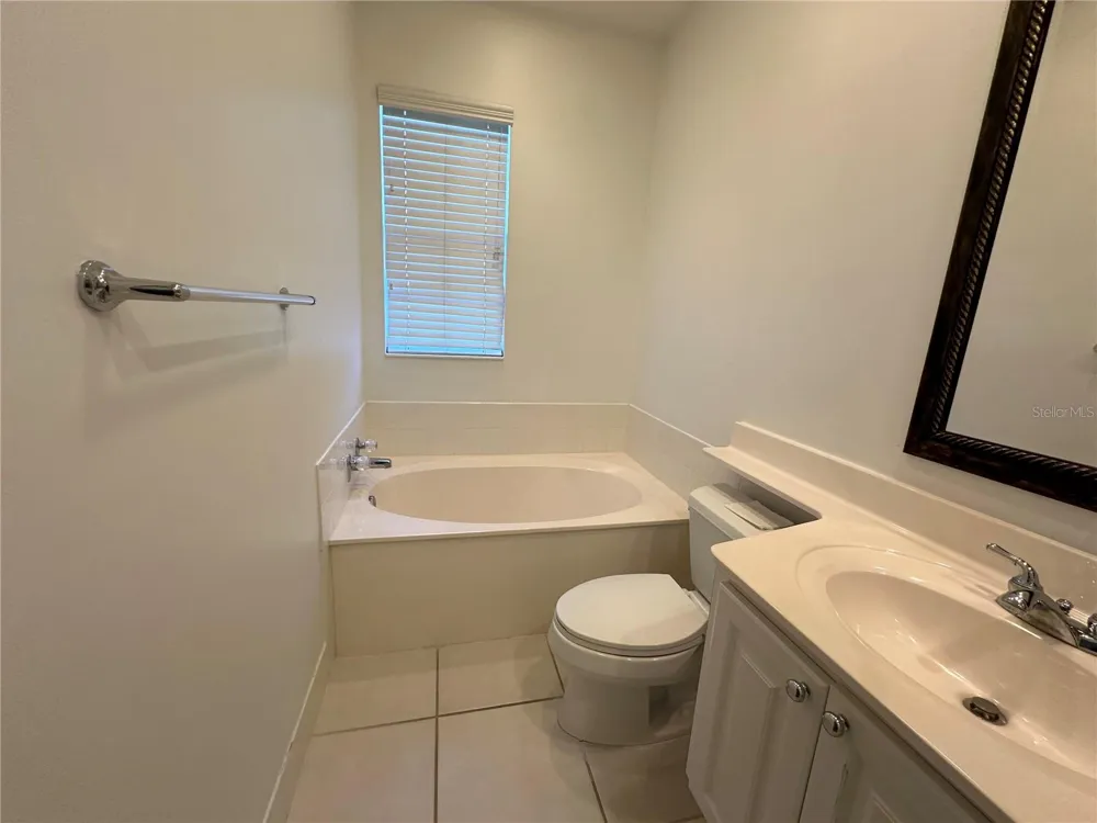 7776 ANDORA DRIVE Sarasota, FL 34238