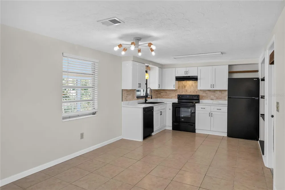 2044 PAMELA DRIVE Holiday, FL 34690