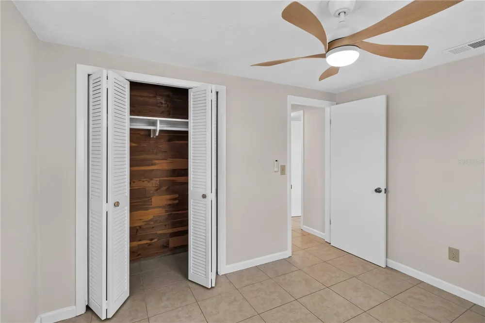 2044 PAMELA DRIVE Holiday, FL 34690
