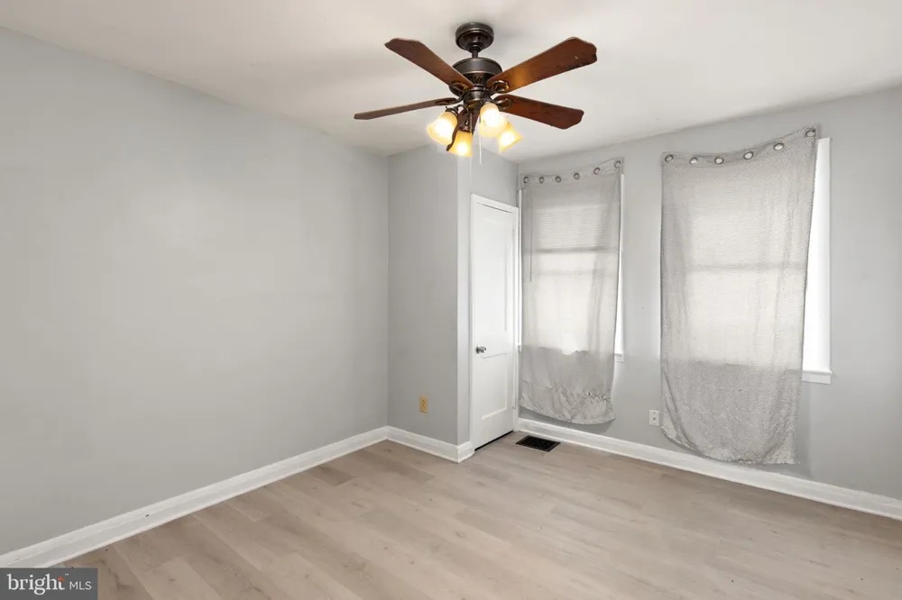 2922 SOLLERS POINT ROAD Baltimore, MD 21222