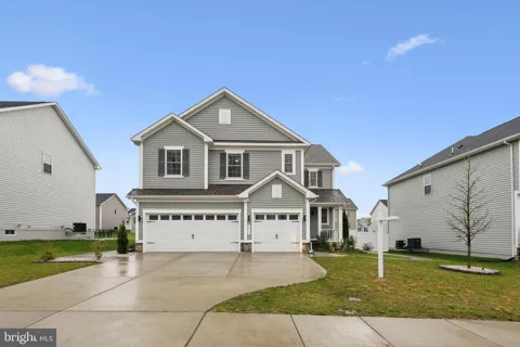 7810 BEXLEY LANE