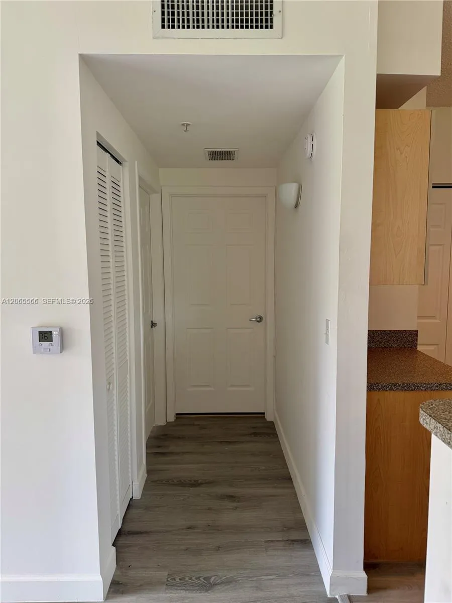 8010 Nob Hill Rd #102 Tamarac, FL 33321