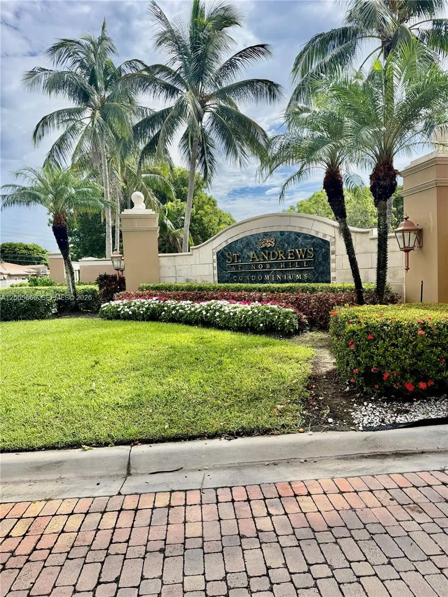8010 Nob Hill Rd #102 Tamarac, FL 33321