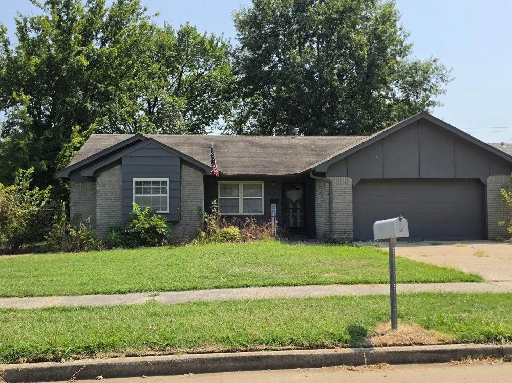 1101 W 14th Place Claremore, OK 74017