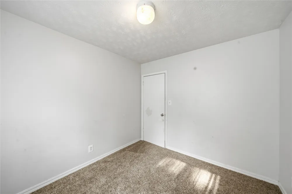 1101 W 14th Place Claremore, OK 74017