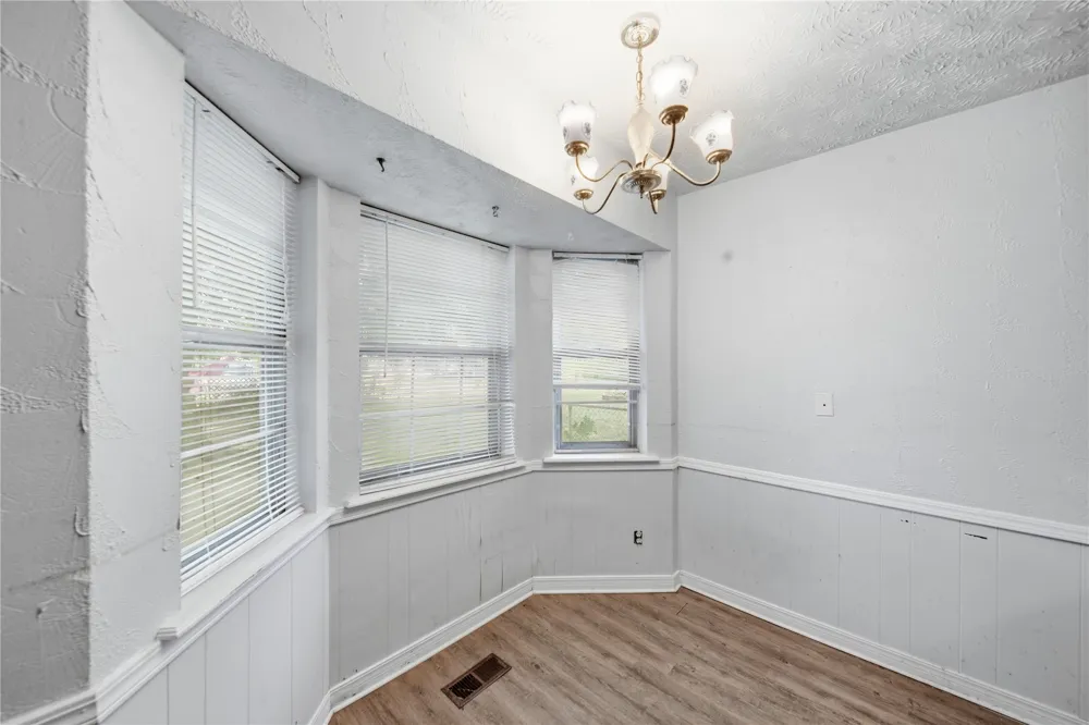 1101 W 14th Place Claremore, OK 74017