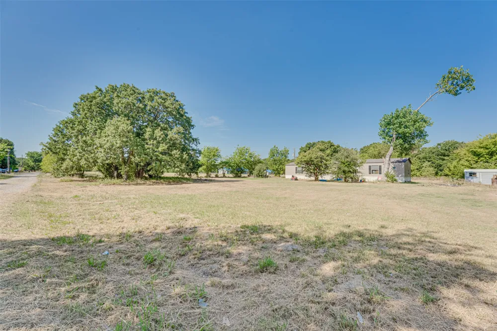1101 Cherokee Drive West Tawakoni, TX 75474