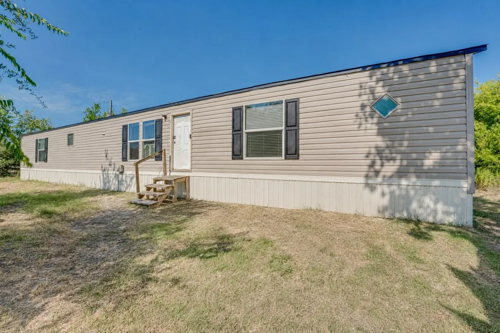 1101 Cherokee Drive West Tawakoni, TX 75474