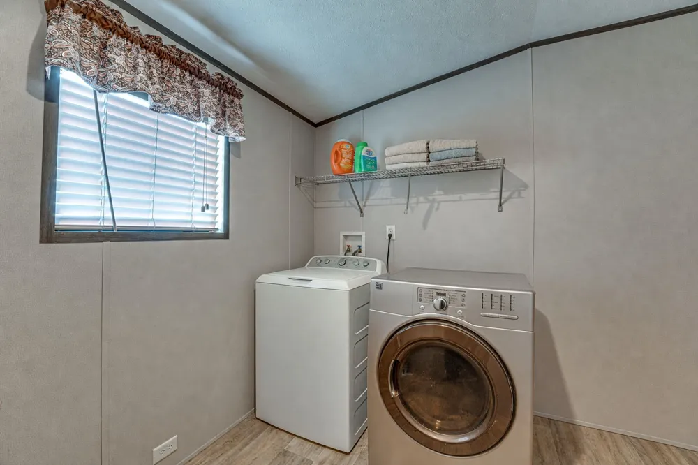1101 Cherokee Drive West Tawakoni, TX 75474