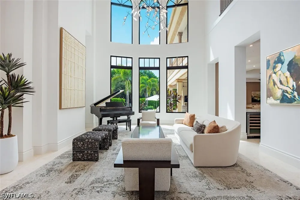 ESCADA DRIVE Naples, FL 34109