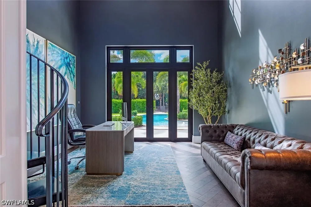 ESCADA DRIVE Naples, FL 34109