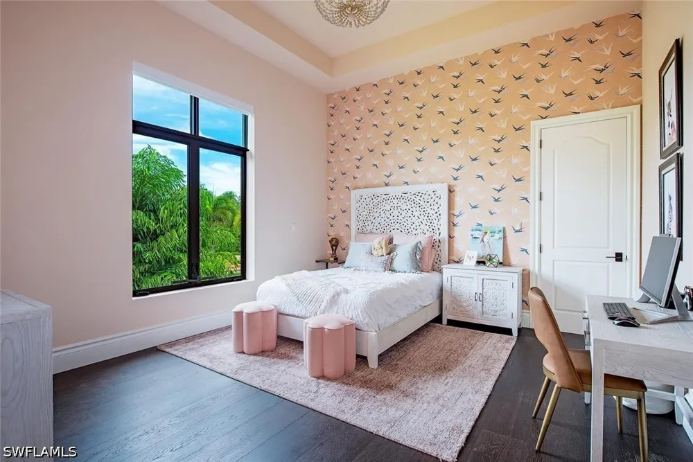 ESCADA DRIVE Naples, FL 34109
