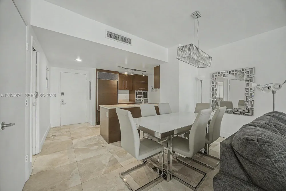 485 Brickell Ave #2209 Miami, FL 33131