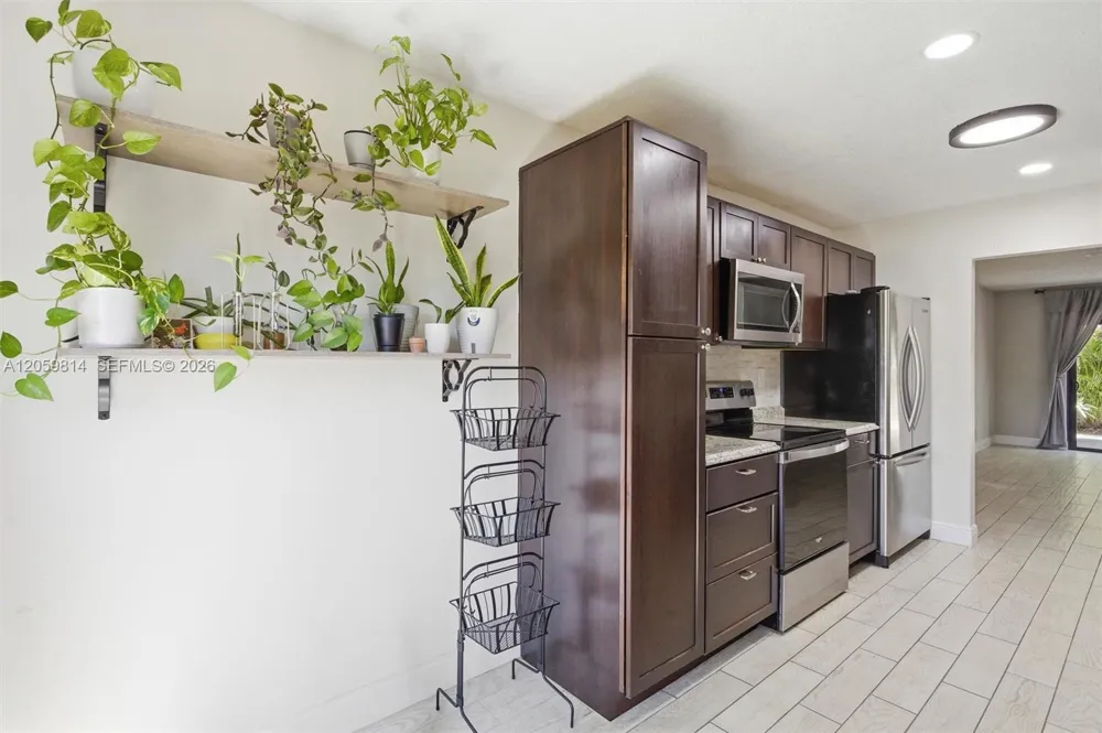 2950 NW 106th Ave #8 Sunrise, FL 33322