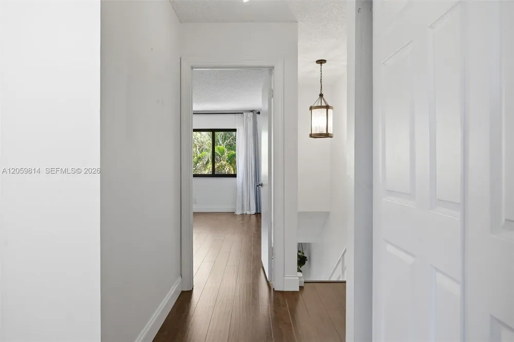 2950 NW 106th Ave #8 Sunrise, FL 33322