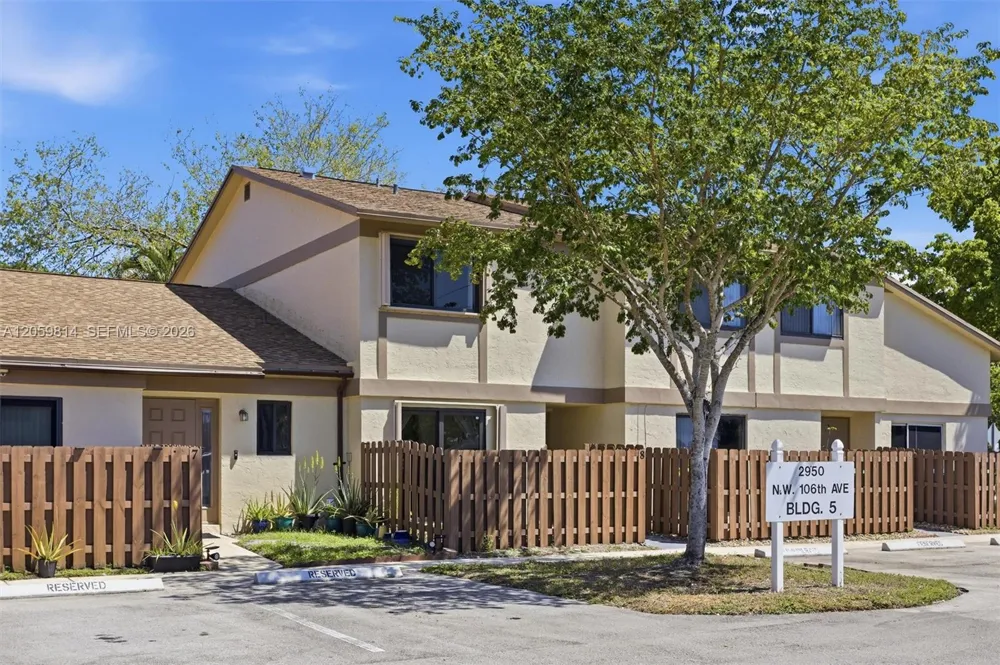 2950 NW 106th Ave #8 Sunrise, FL 33322