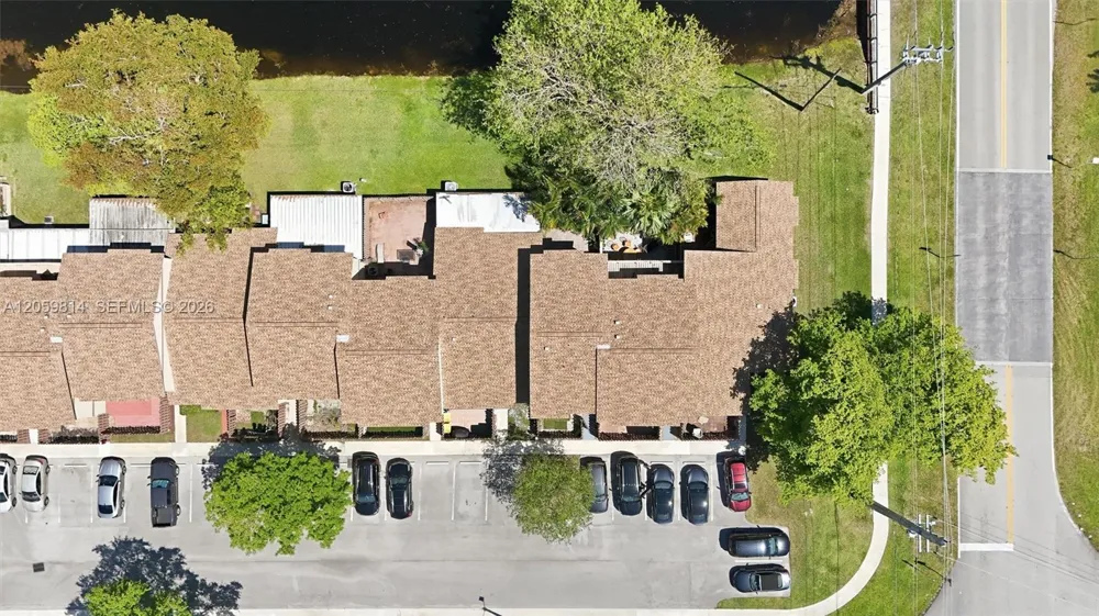 2950 NW 106th Ave #8 Sunrise, FL 33322