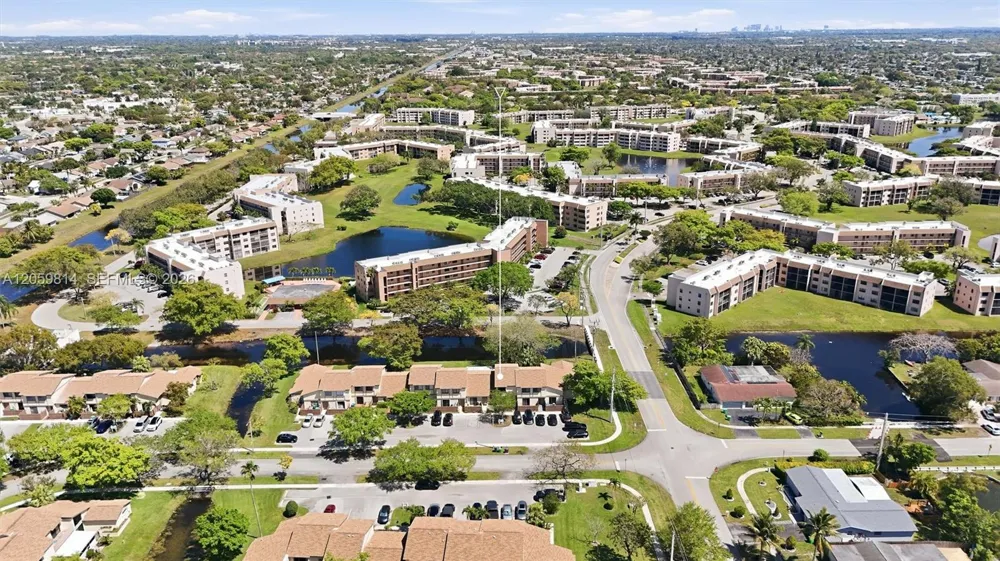 2950 NW 106th Ave #8 Sunrise, FL 33322