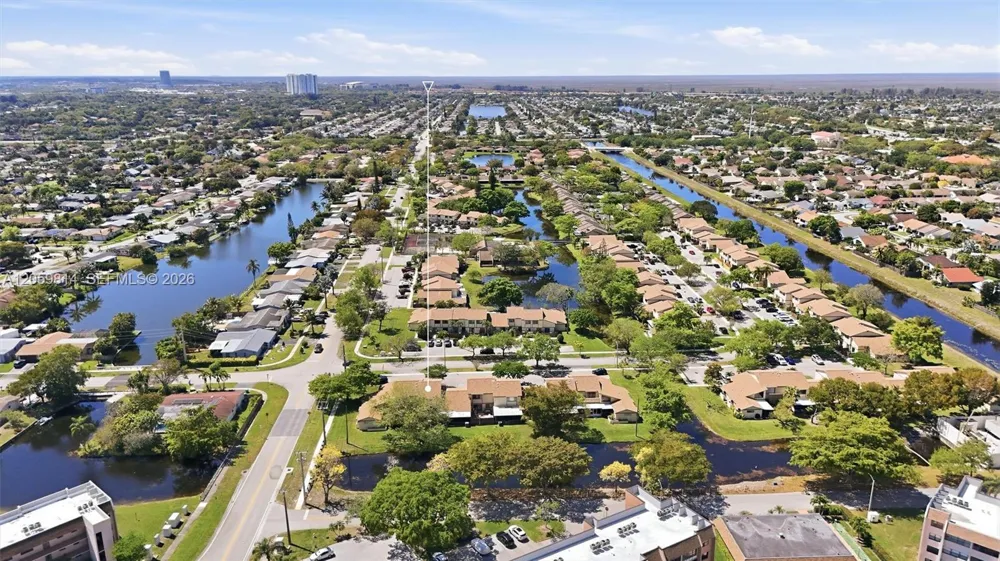 2950 NW 106th Ave #8 Sunrise, FL 33322