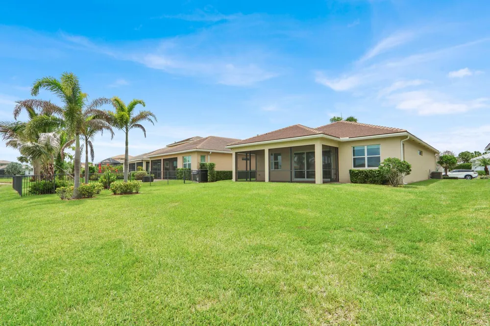 8741 SW VICO WAY Port St. Lucie, FL 34987