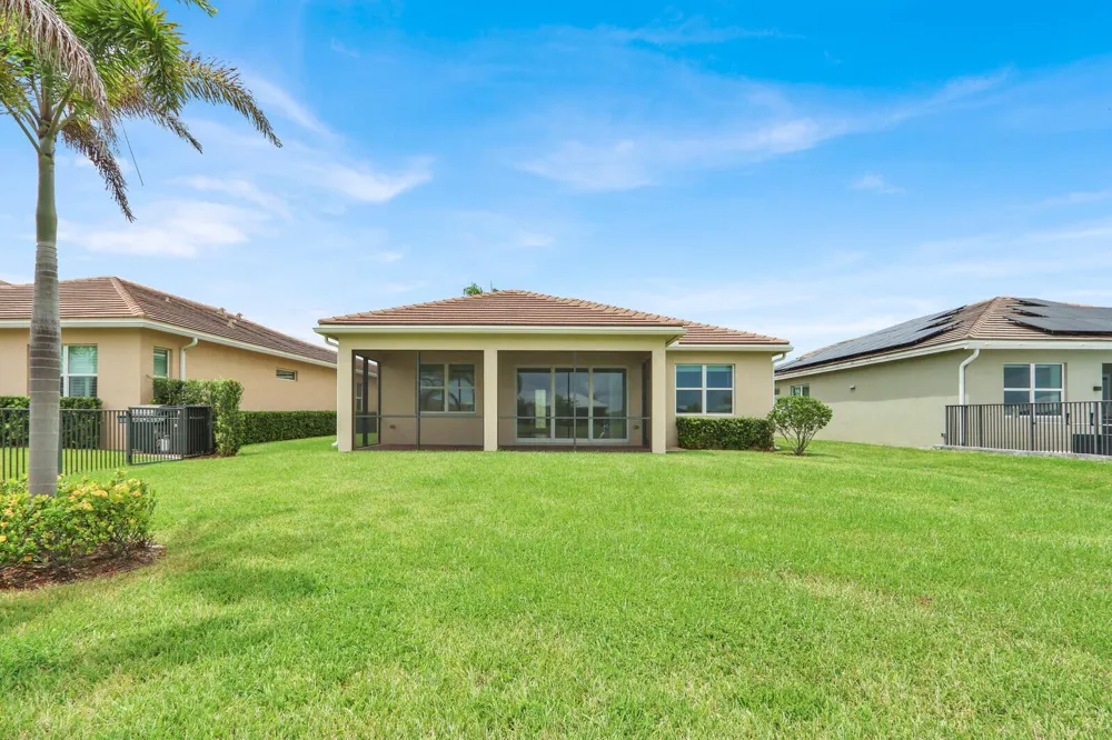 8741 SW VICO WAY Port St. Lucie, FL 34987