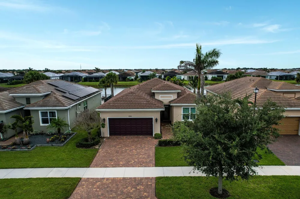 8741 SW VICO WAY Port St. Lucie, FL 34987