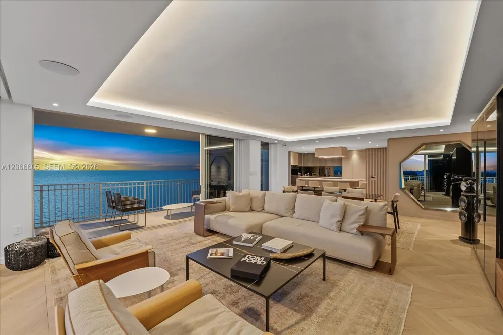 881 Ocean Dr #11H Key Biscayne, FL 33149