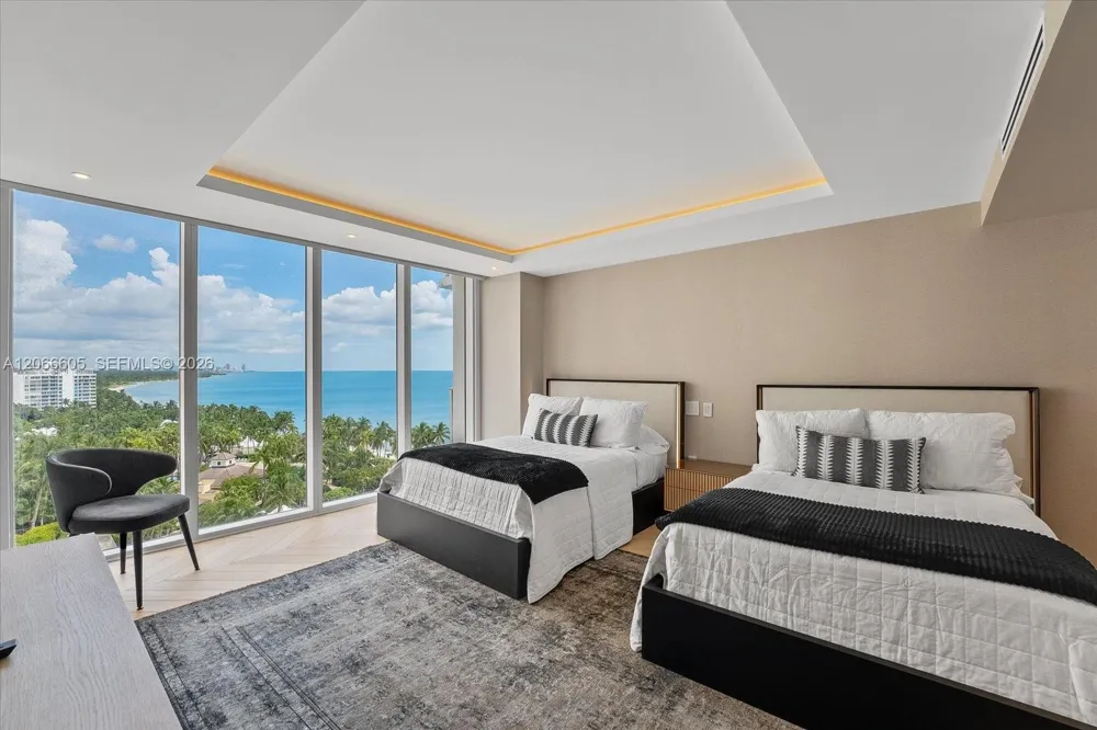 881 Ocean Dr #11H Key Biscayne, FL 33149