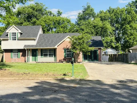 902 Regalwood Ct