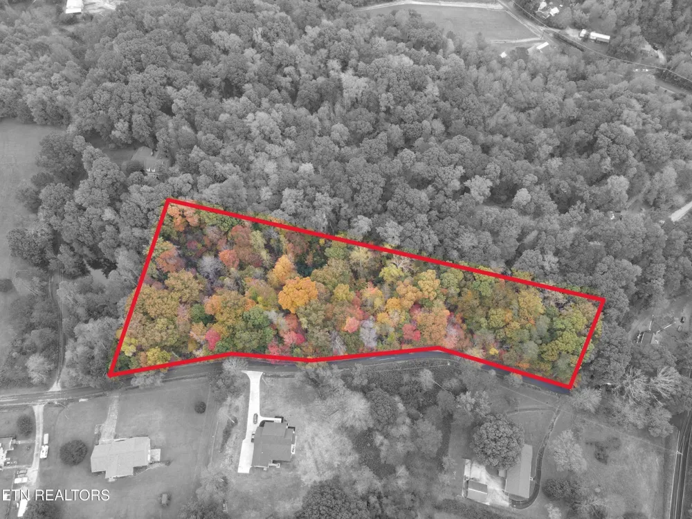 118 Pleasant View Loop Rd Clinton, TN 37716