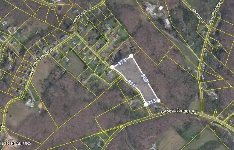 122 Pleasant View Loop Rd Clinton, TN 37716